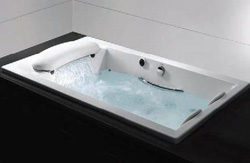 Riverbath, la nueva bañera de hidromasaje de Jacob Delafon  