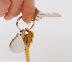 Los bancos buscan extranjeros para vender viviendas de segunda residencia  
