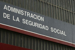 La Seguridad Social reduce su superávit en un 16%