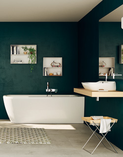Movimientos sinuosos en el baño de la mano de Teuco  