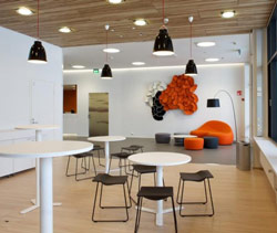 Viccarbe equipa las oficinas de Microsoft en Finlandia