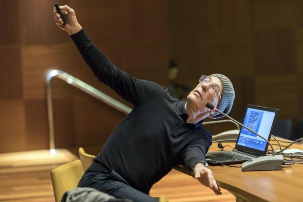 jacques-herzog-abre-
