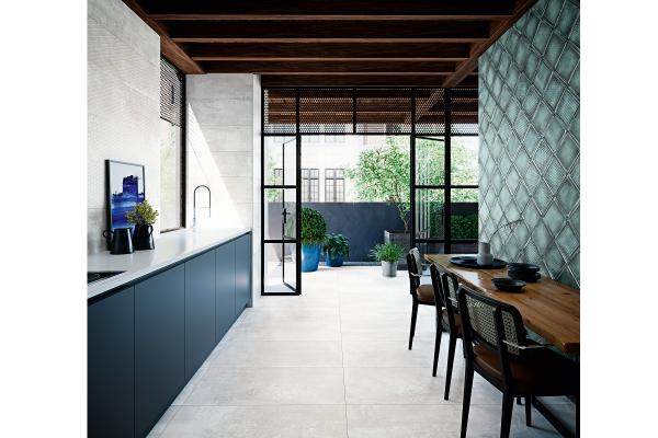 aparici_ofrece_coleccion_21472_20210824042021.png (600×400)
