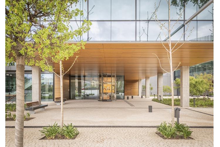 hunter_douglas_architectural_23080_20220422045802.png (750×500)