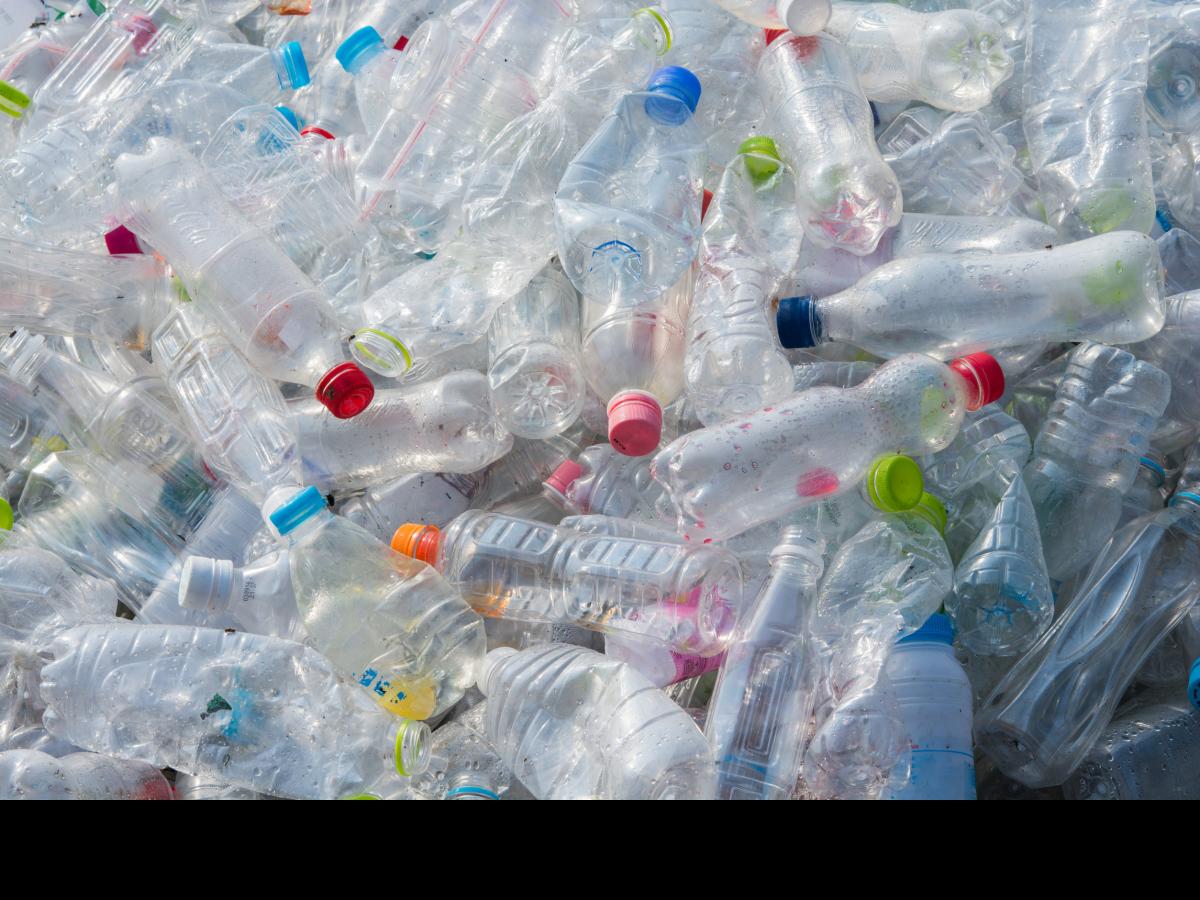 el-consumo-de-agua-embotellada-se-dispara-en-espana