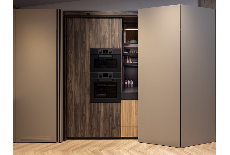 imcb_rekker_recibe_premio_26701_21204834.png (744×500)