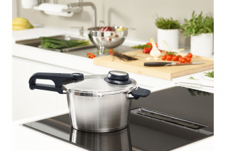 Nueva olla a presión Vitavit<sup>®</sup> premium de Fissler: cocina con mayor precisión sin renunciar al sabor 