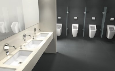Un baño de hotel atractivo para huéspedes y hoteleros IM Cocinas y Baños